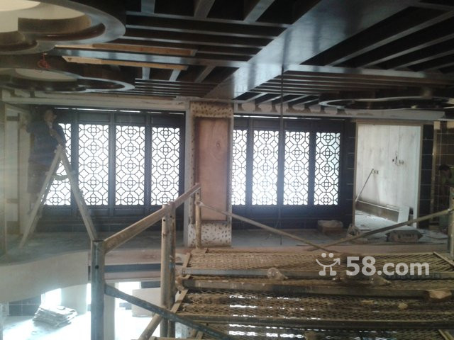 成都福運(yùn)定制仿古固定窗圖片