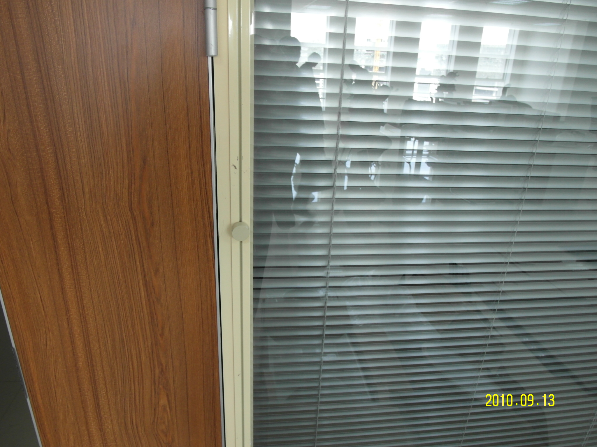 清波百葉玻璃隔斷墻圖片/清波百葉玻璃隔斷墻樣板圖 (3)