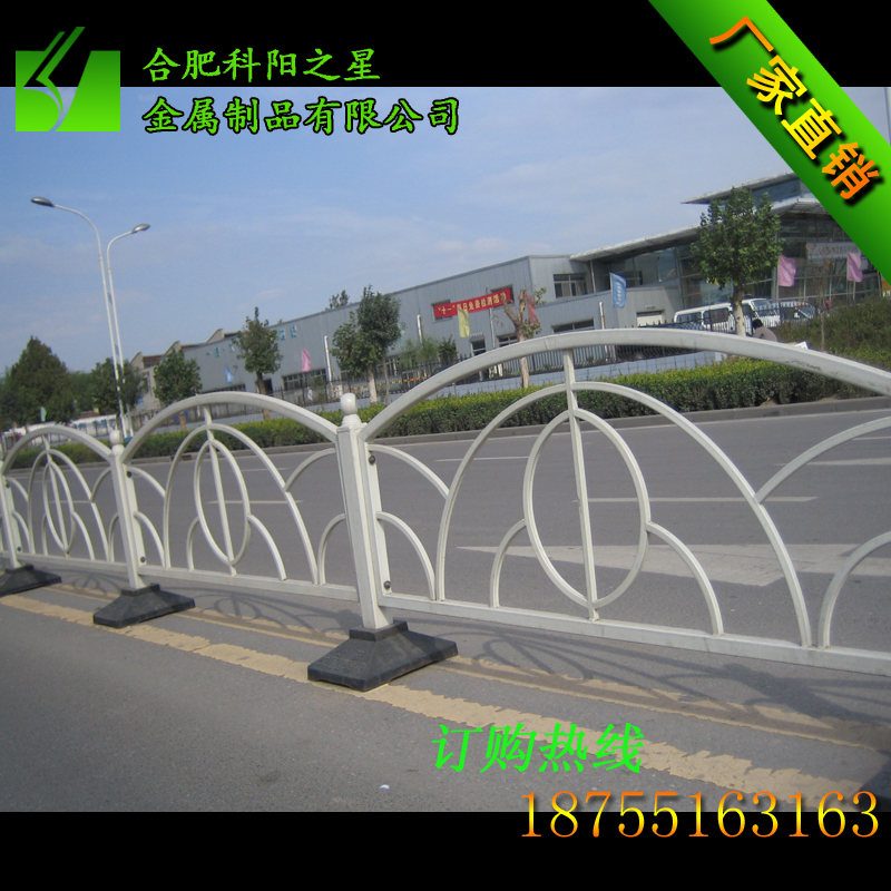 道路隔離欄圖片/道路隔離欄樣板圖 (1)