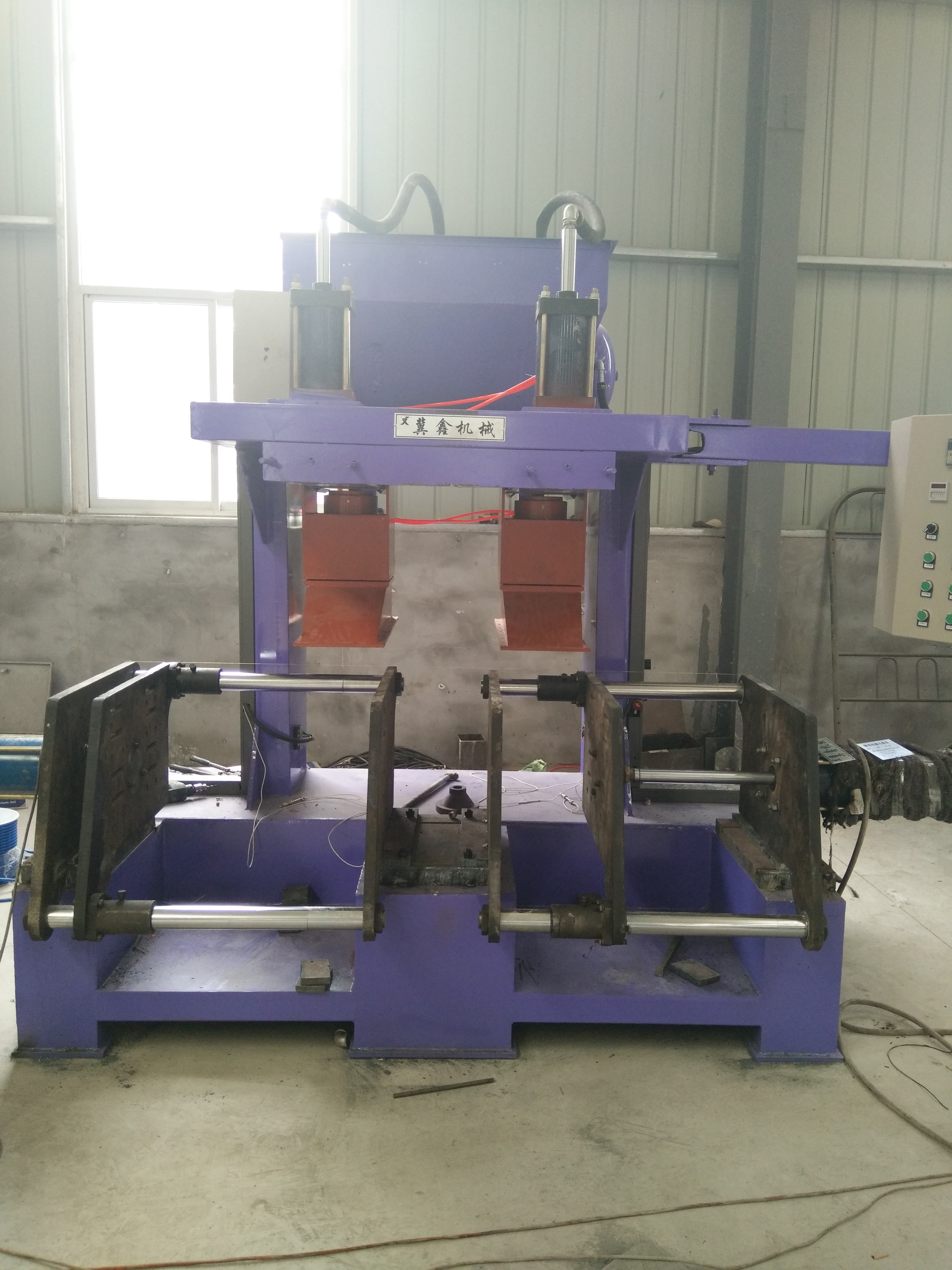 供應(yīng)冀鑫鑄造射芯機(jī)|雙工位射芯機(jī)設(shè)備