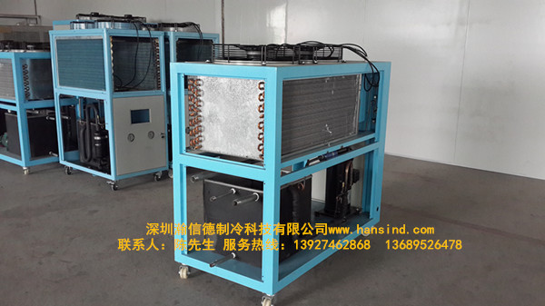 封閉式冷水機圖片/封閉式冷水機樣板圖 (1)