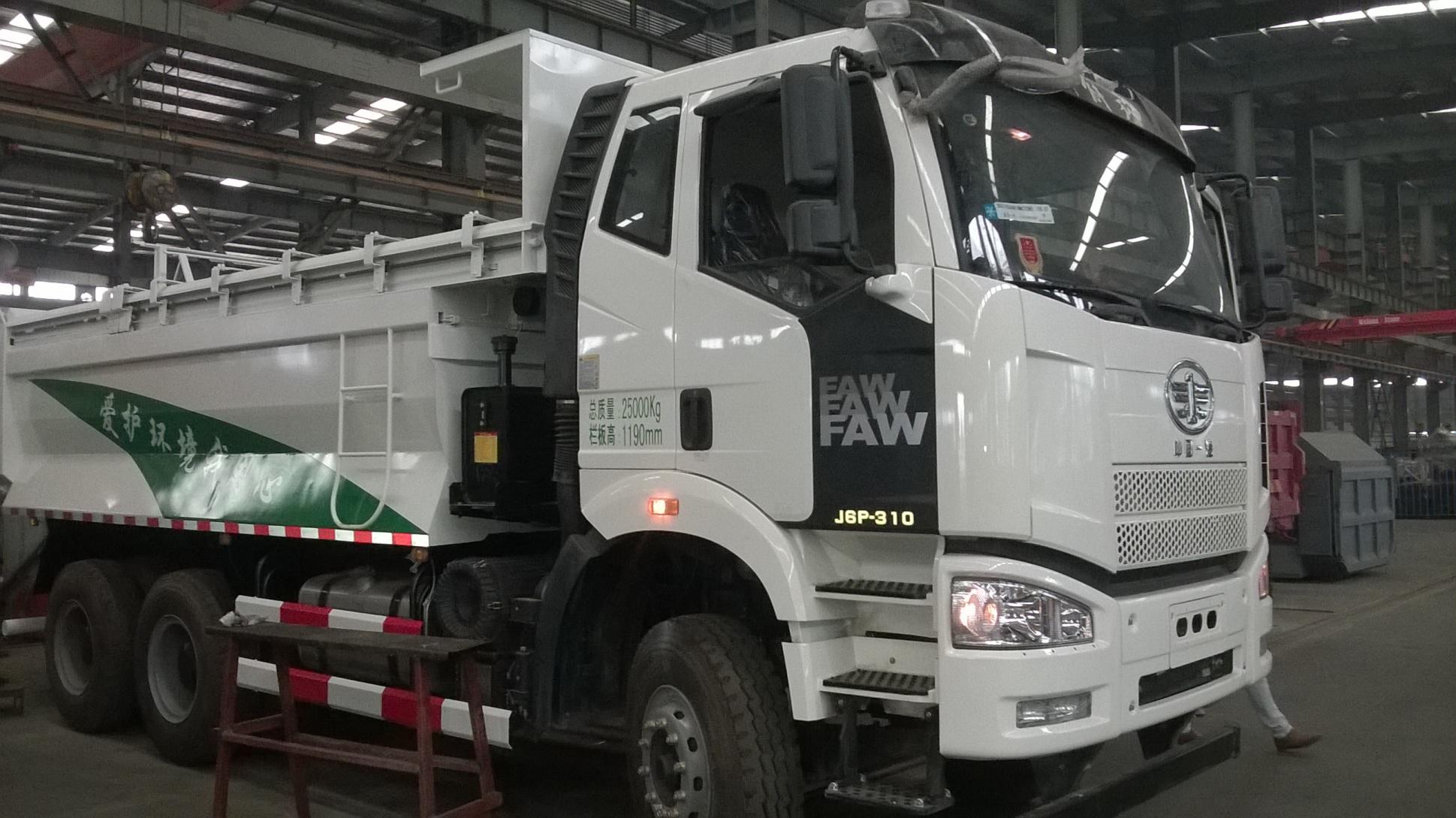 渣土車北斗定位管理系統(tǒng)帶篷布檢測超速報警GPS定位4G視頻監(jiān)控