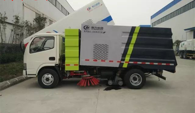 東風(fēng)掃路車圖片/東風(fēng)掃路車樣板圖 (3)