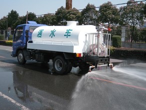 防尘车 降尘车 高炮车 雾炮车 喷雾降尘车厂家  洒水车厂家 洒水车 厂家图片