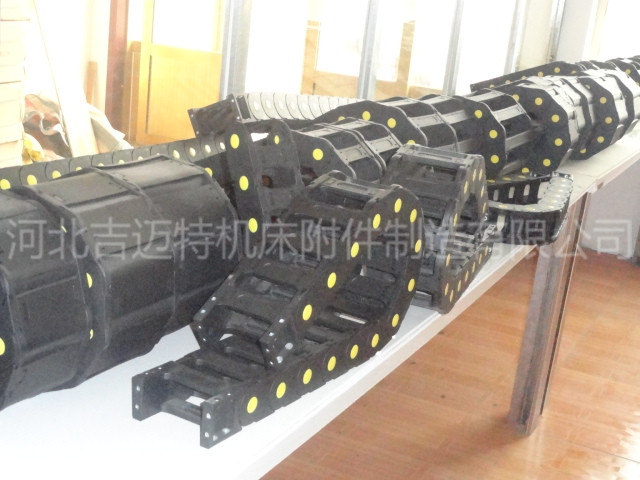 拖鏈坦克鏈圖片/拖鏈坦克鏈樣板圖 (1)