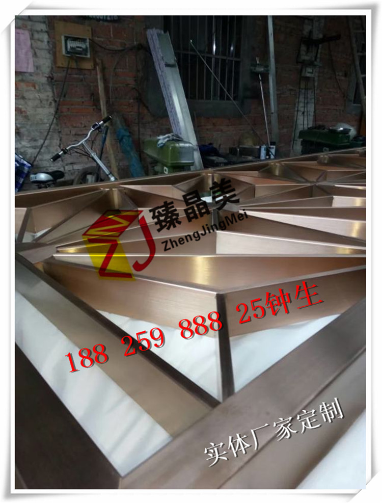不銹鋼屏風(fēng)隔斷圖片/不銹鋼屏風(fēng)隔斷樣板圖 (2)