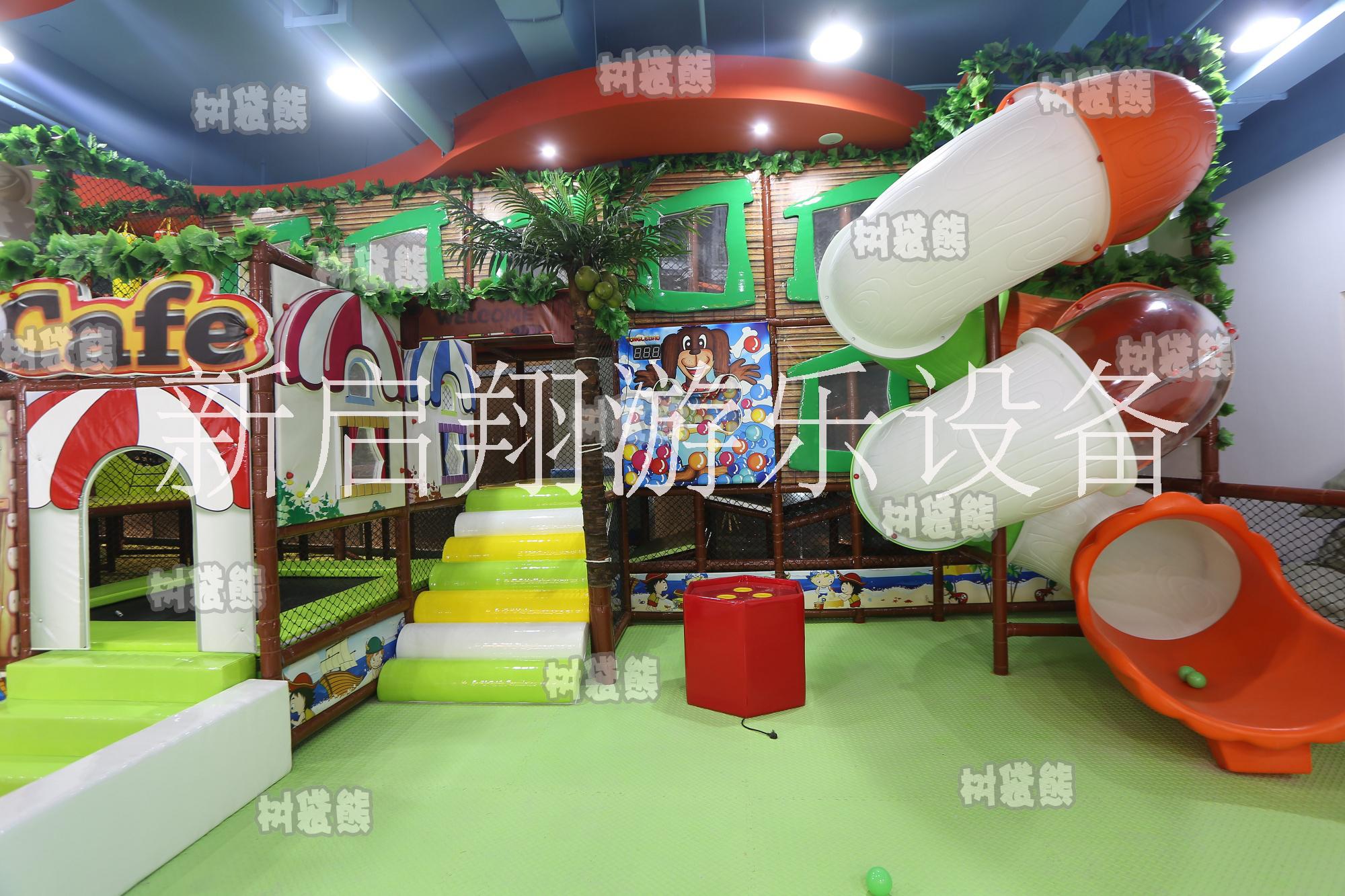 室內(nèi)游樂設(shè)備廠家  兒童淘氣堡圖片