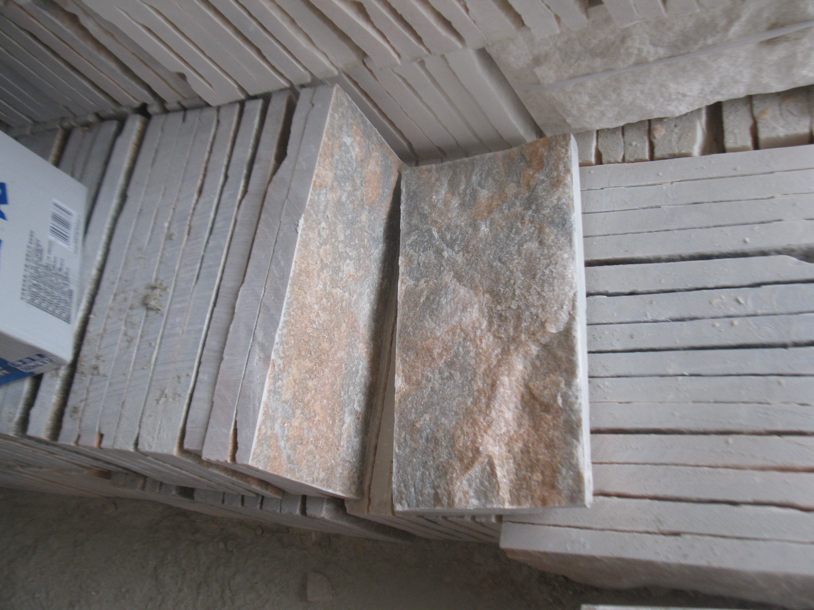 什么叫蘑菇石圖片