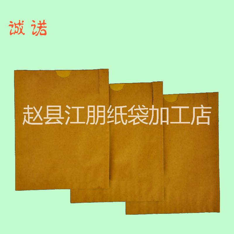 供應(yīng)河南晚秋黃梨套袋專(zhuān)用水果套袋圖片