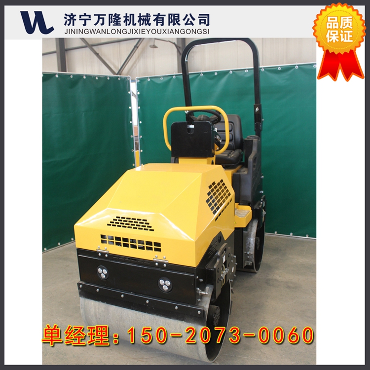 山東廠家直銷 座駕式一噸壓路機 小型座駕式壓路機