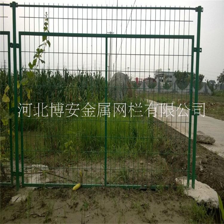 隔離防護網(wǎng)圖片/隔離防護網(wǎng)樣板圖 (4)