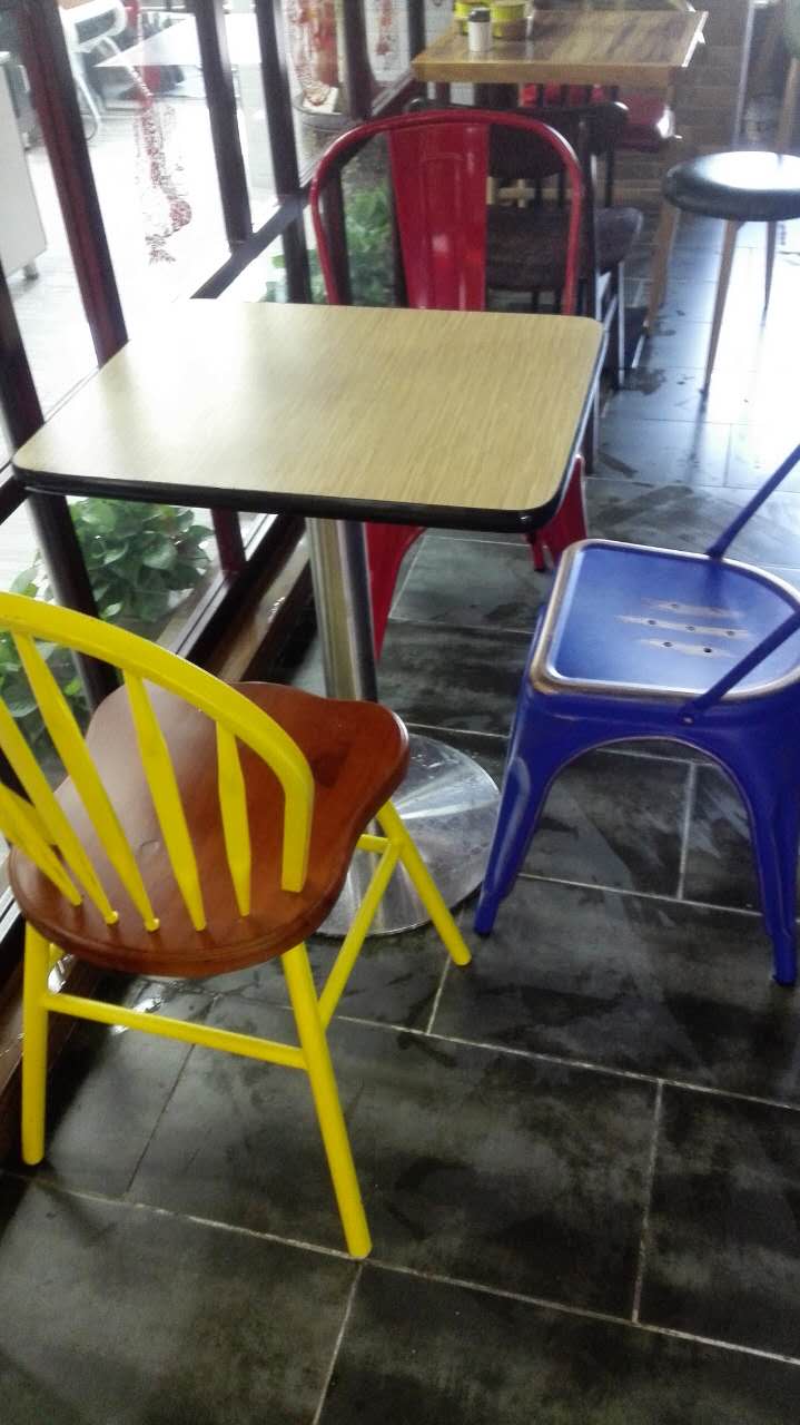 陜西鑫富源酒吧桌,椅子批發(fā)圖片/陜西鑫富源酒吧桌,椅子批發(fā)樣板圖 (4)