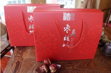 現(xiàn)貨棗夾核桃禮盒圖片/現(xiàn)貨棗夾核桃禮盒樣板圖 (2)