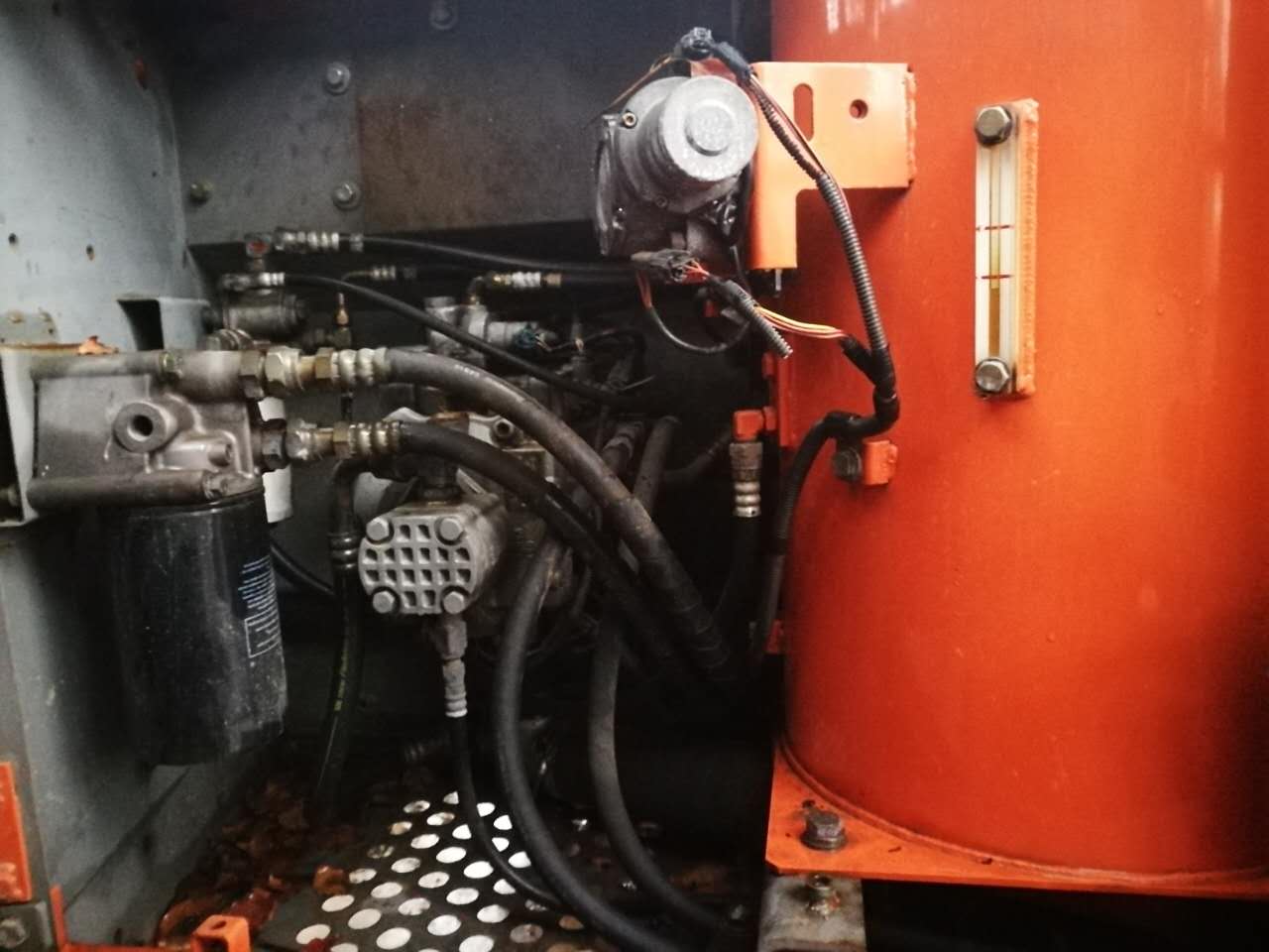 日立120二手挖掘機(jī)圖片/日立120二手挖掘機(jī)樣板圖 (4)