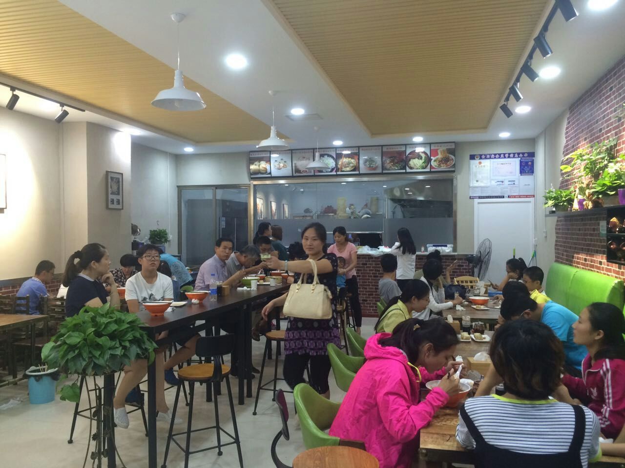 想創(chuàng)業(yè)找上海德志生煎