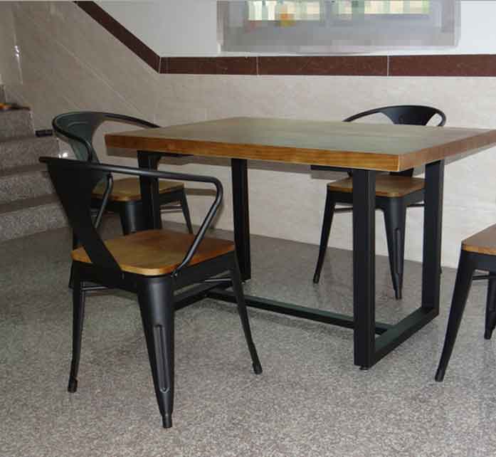 咖啡廳餐桌圖片/咖啡廳餐桌樣板圖 (2)