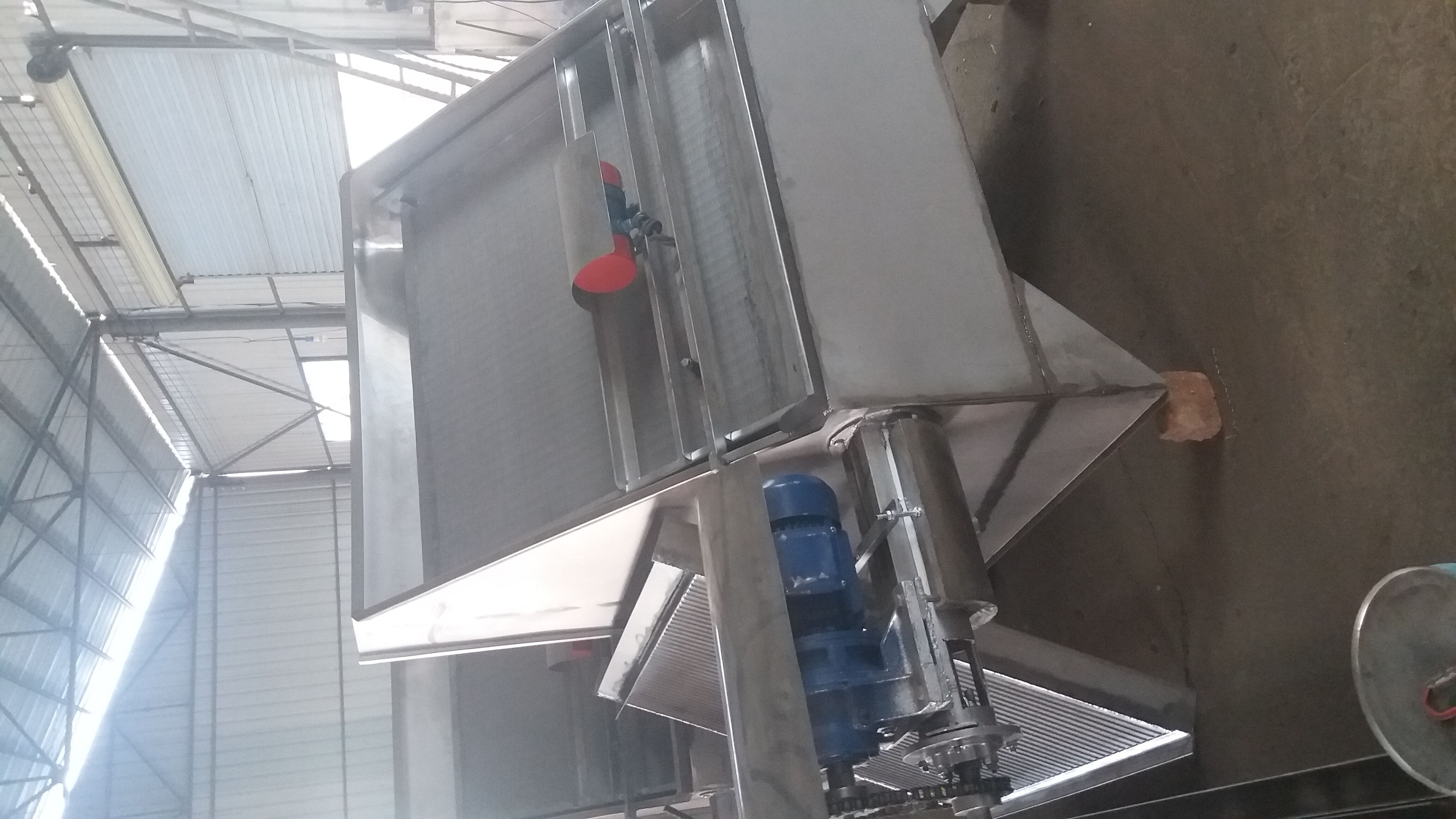 河南豬糞脫水機(jī) 河南雞糞、豬糞脫水機(jī) 河南天誠雞糞、豬糞脫水機(jī)