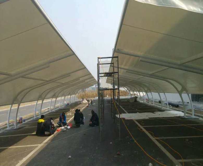 上海老年電動三輪車車棚廠家圖片