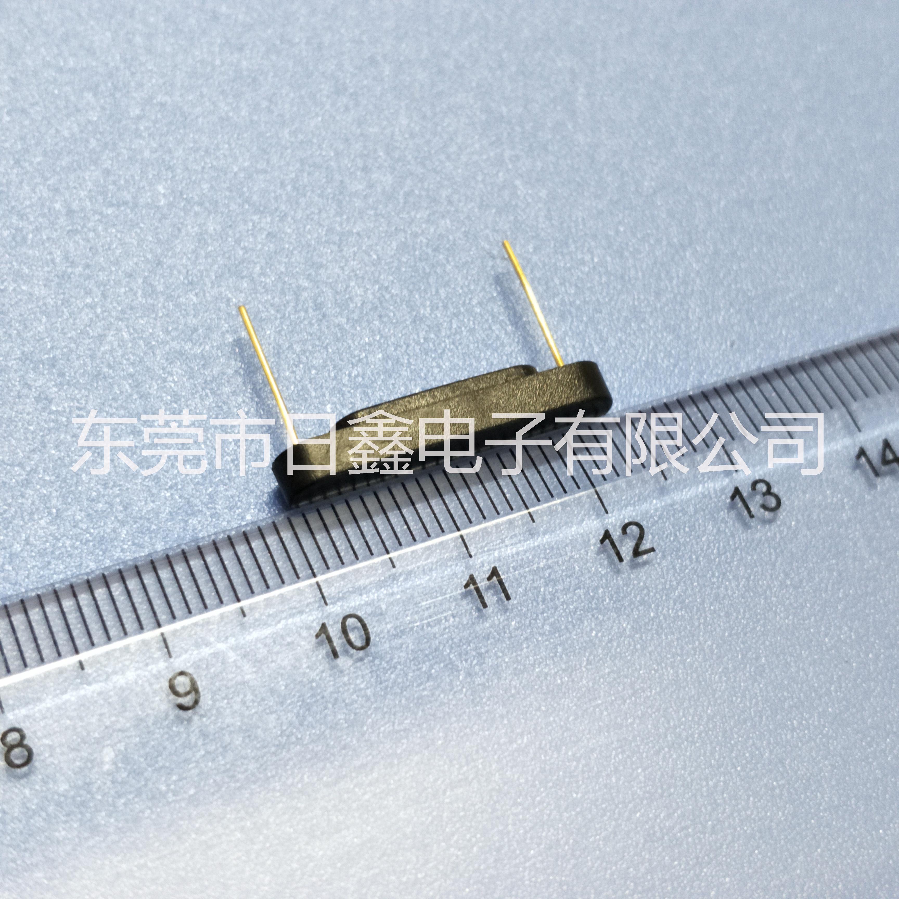 廠家供應(yīng)進(jìn)口插件干簧管塑封干簧管磁簧開關(guān)GPS-24環(huán)保ABS