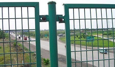 橋梁護(hù)欄網(wǎng)圖片/橋梁護(hù)欄網(wǎng)樣板圖 (3)