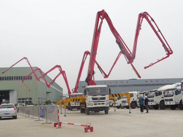 混凝土臂架泵車圖片/混凝土臂架泵車樣板圖 (4)