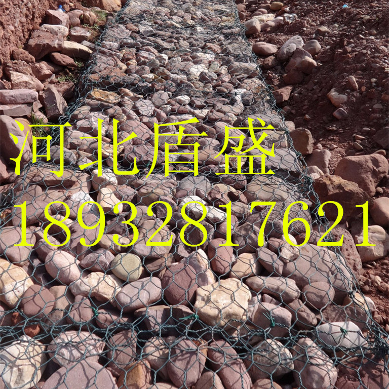 石籠網(wǎng)格賓網(wǎng)鉛絲籠圖片