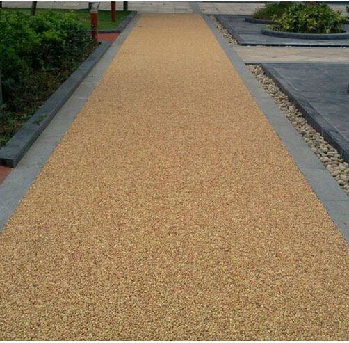 露骨料透水路面與彩色透水地坪的區(qū)別