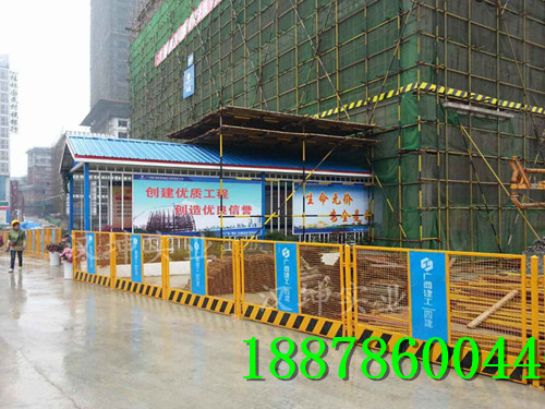 施工電梯防護(hù)門圖片/施工電梯防護(hù)門樣板圖 (2)