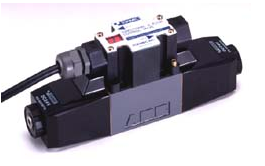 供應(yīng)日本東京計(jì)器TOKIMEC原裝電磁閥DG4V-5-6C-M