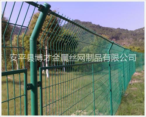 黑龍江鐵絲網(wǎng)生產(chǎn)廠家圖片
