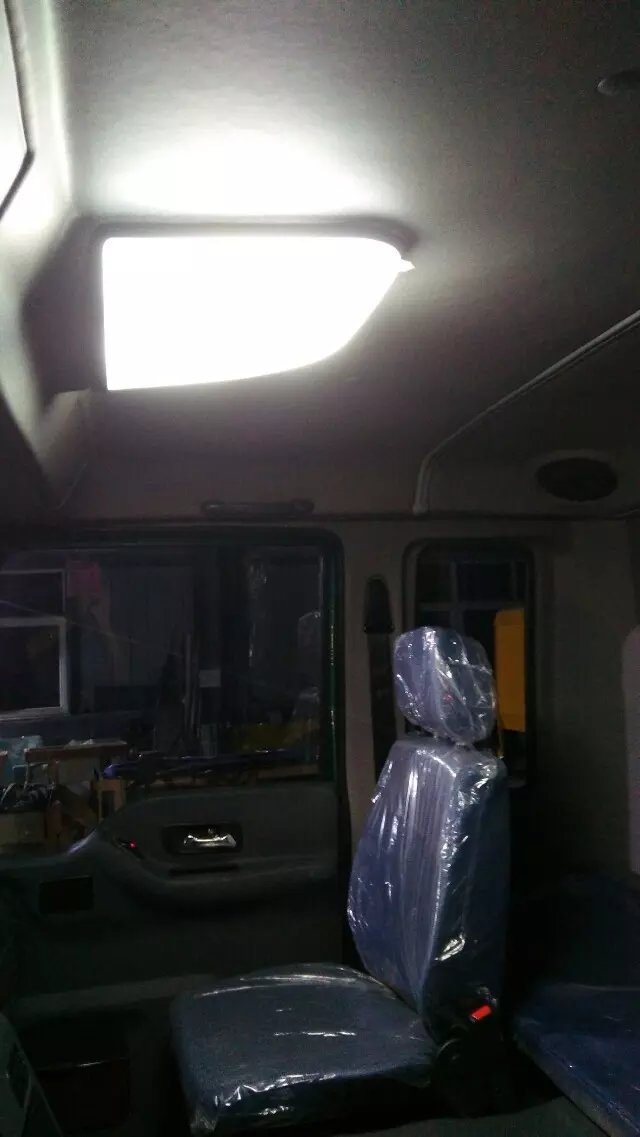 紅巖新大康內(nèi)飾圖片