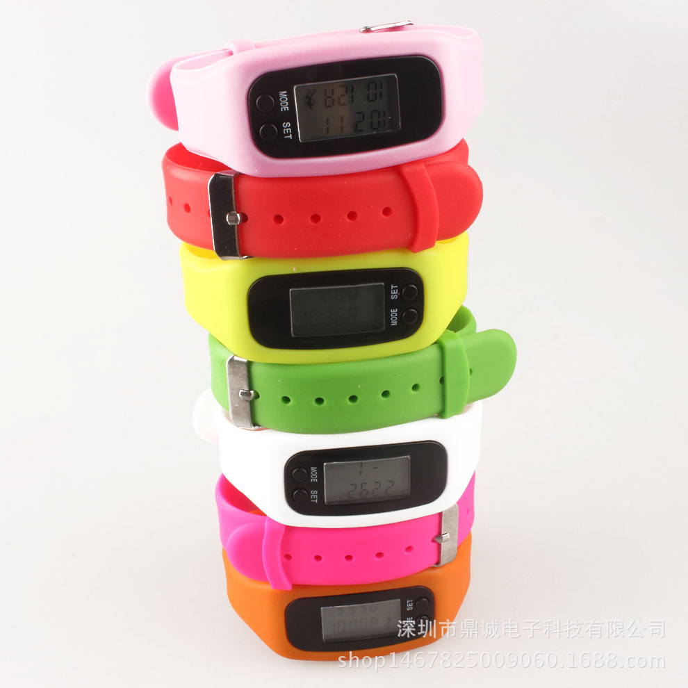3D計步器手表 運(yùn)動手表 硅膠手表手環(huán) 智能感應(yīng)計步器 3D顯示 3D計步器，硅膠手表