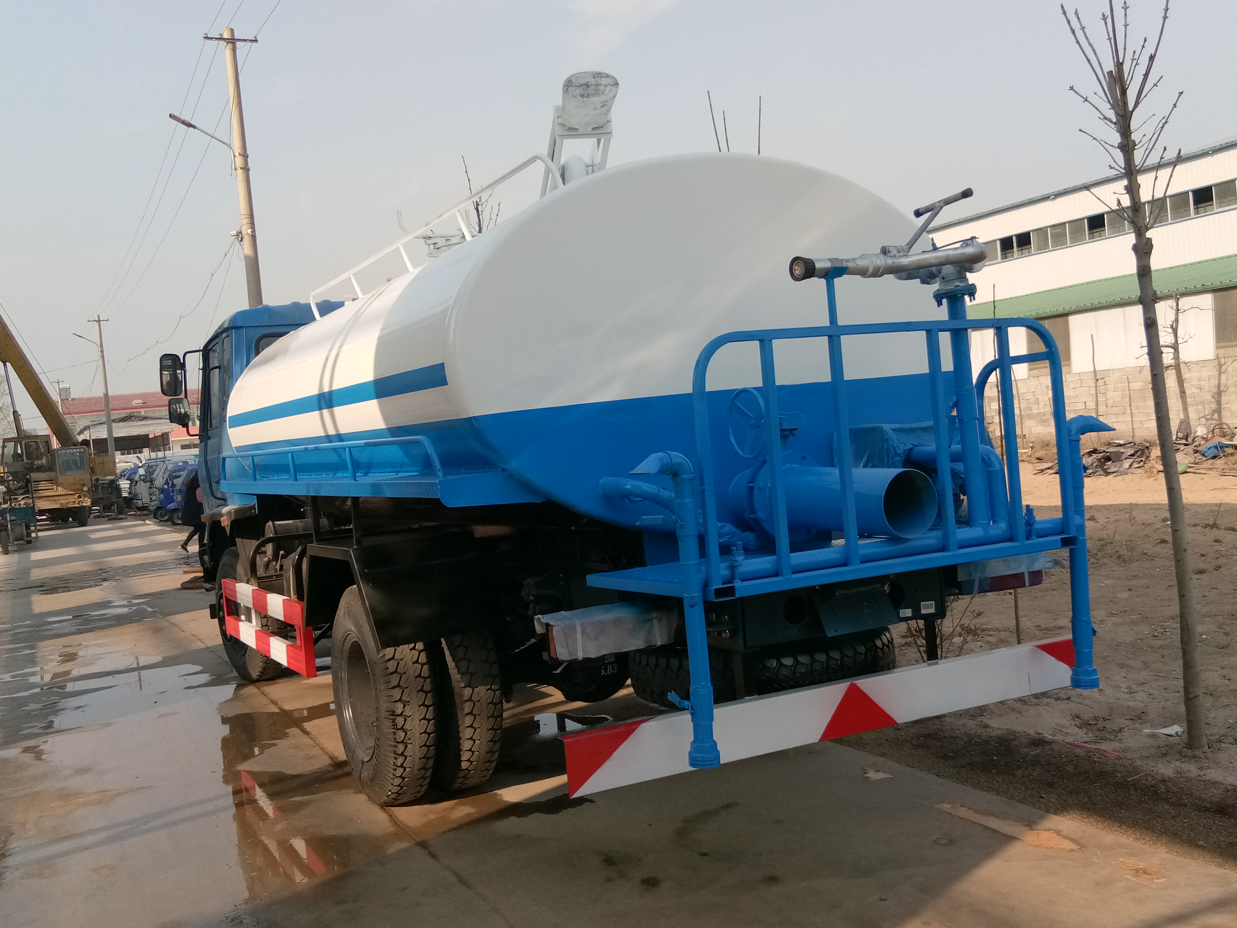 二手灑水車圖片/二手灑水車樣板圖 (1)