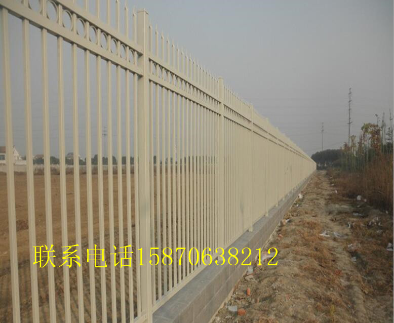 江西護欄網(wǎng)廠家/九江學校圍欄工廠小區(qū)/別墅/項目部鋅鋼護欄 外墻護欄