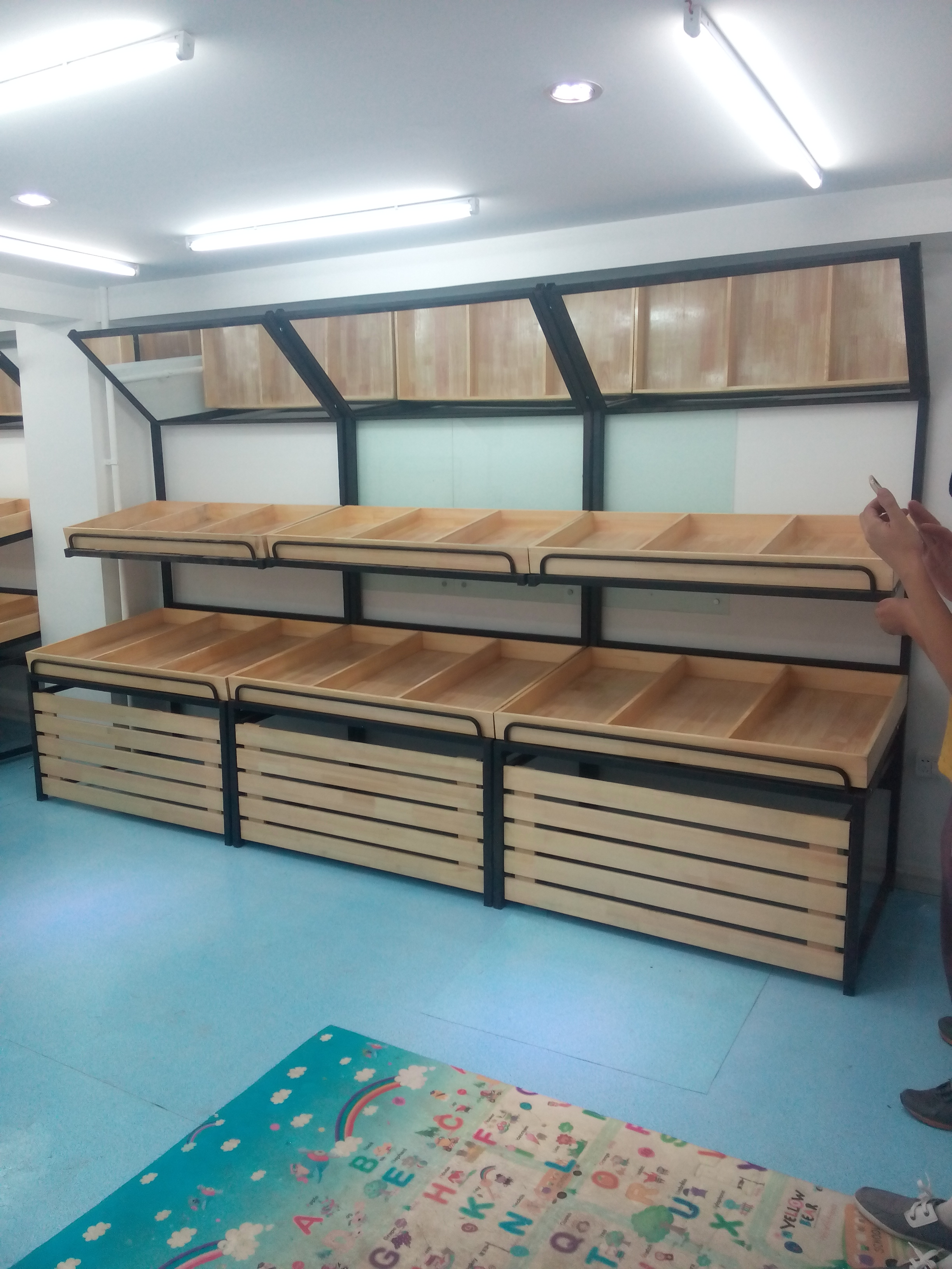 北京東方勝豪貨架廠 倉(cāng)庫(kù)貨架超市架子閣樓平臺(tái)搭建玻璃展柜水果貨架鋼木實(shí)木架子