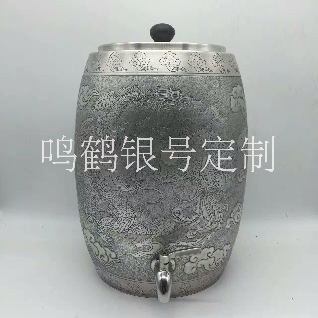 纯银水桶图片