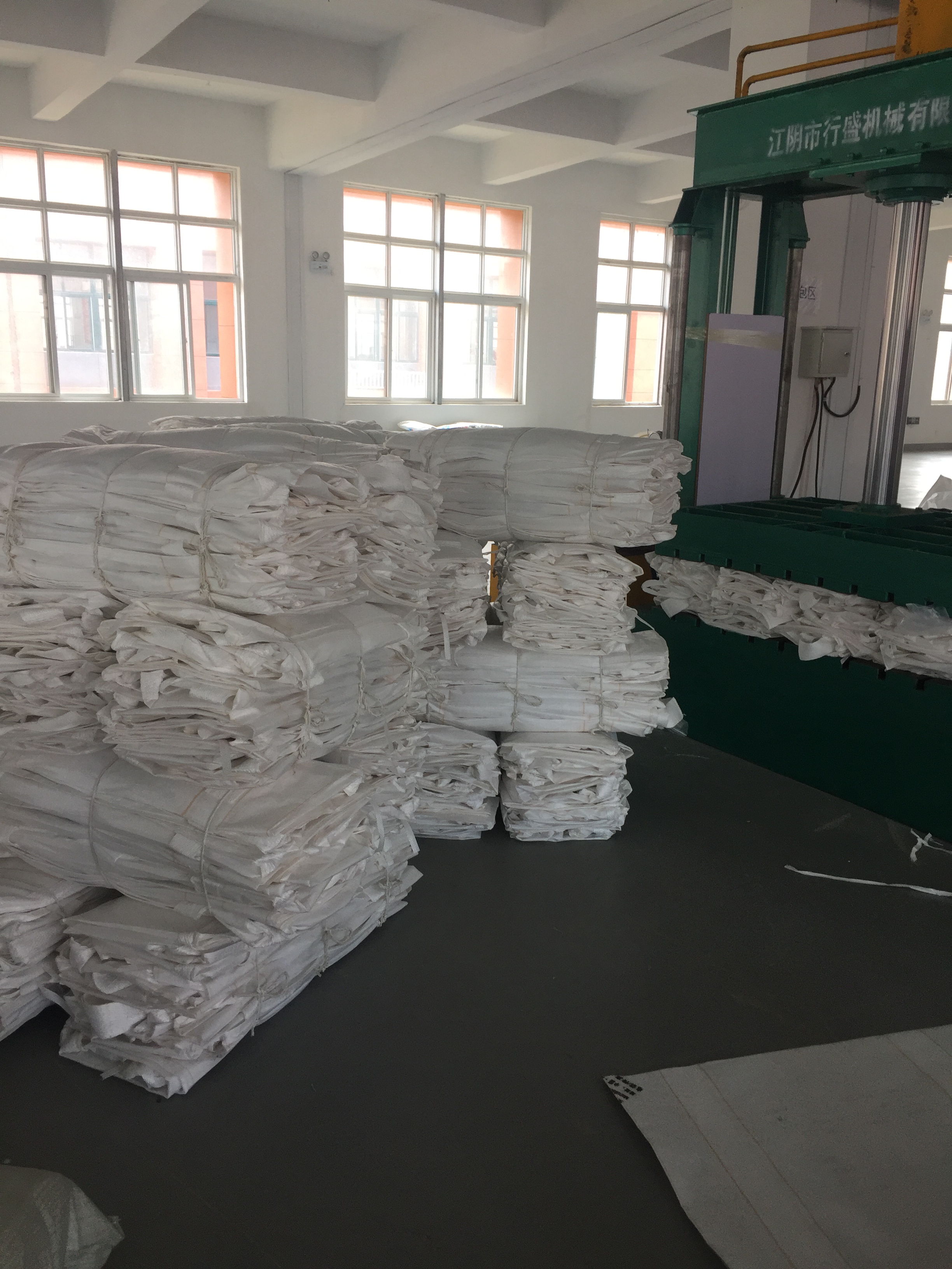 專業(yè)生產(chǎn)隔片集裝袋圖片