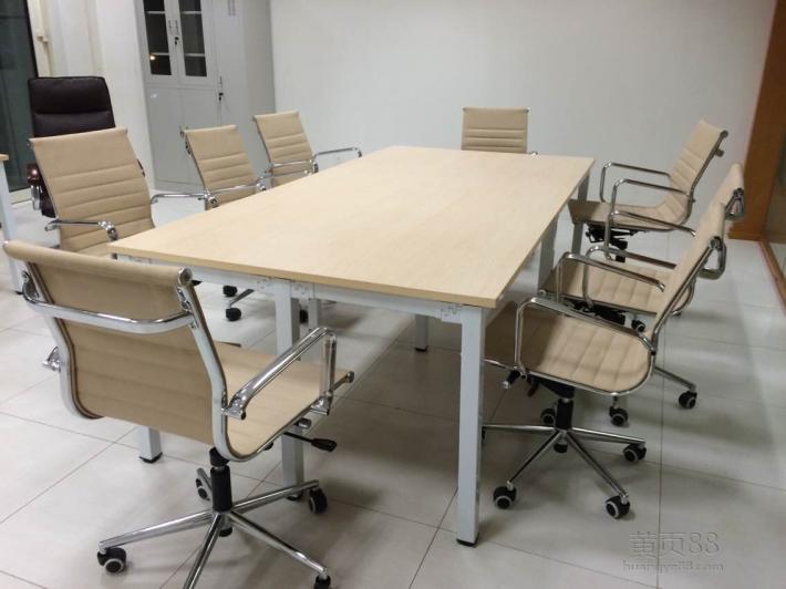 成都會議桌會議椅轉(zhuǎn)椅沙發(fā)椅出租