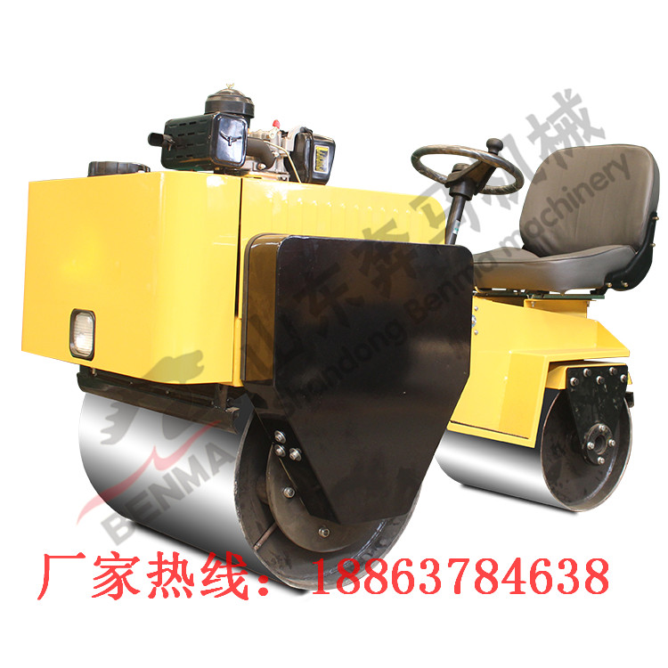 性能穩(wěn)定小座駕壓路機(jī)雙輪壓路機(jī)廠家直銷雙鋼輪壓路機(jī)  小型壓路機(jī)廠家