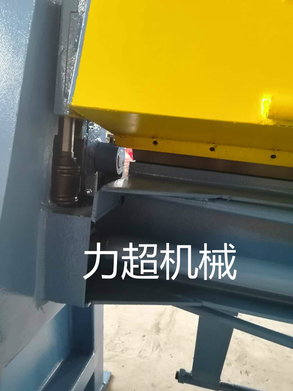 折邊機氣動折邊機供應(yīng)商圖片/折邊機氣動折邊機供應(yīng)商樣板圖 (2)