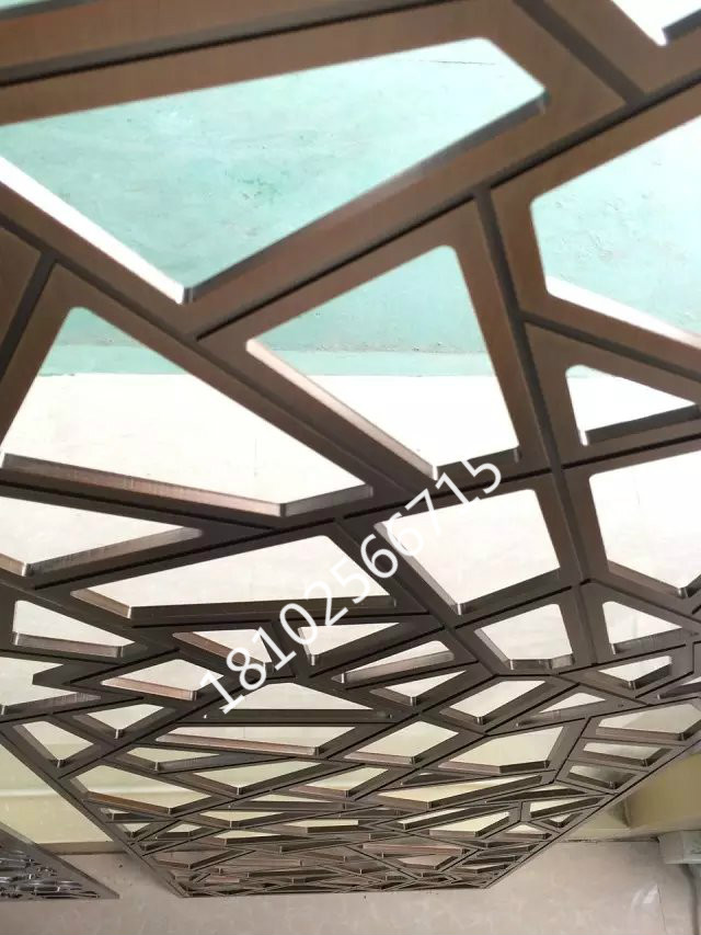 供應(yīng)河北省承德市鑌納鋁銅隔斷屏風(fēng)廠家