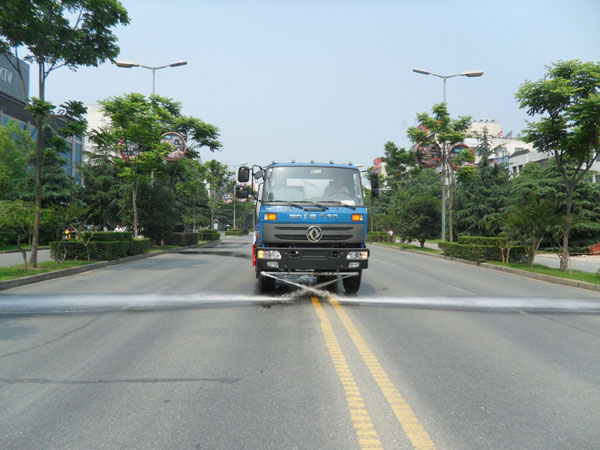 洒水车，绿化洒水车，环卫洒水车