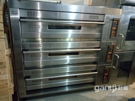三辛烤箱，高比醒發(fā)箱，金城展示柜