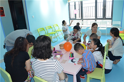 在一線城市一家幼兒藝術(shù)成長館怎么圖片/在一線城市一家幼兒藝術(shù)成長館怎么樣板圖 (1)
