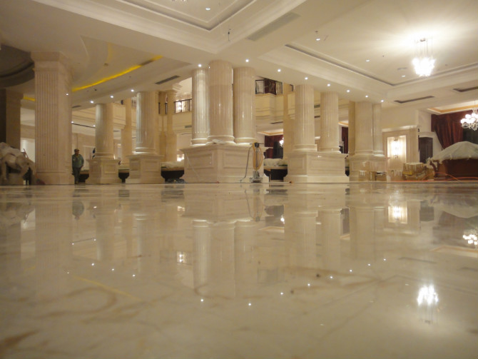 物業(yè)保潔圖片/物業(yè)保潔樣板圖 (2)