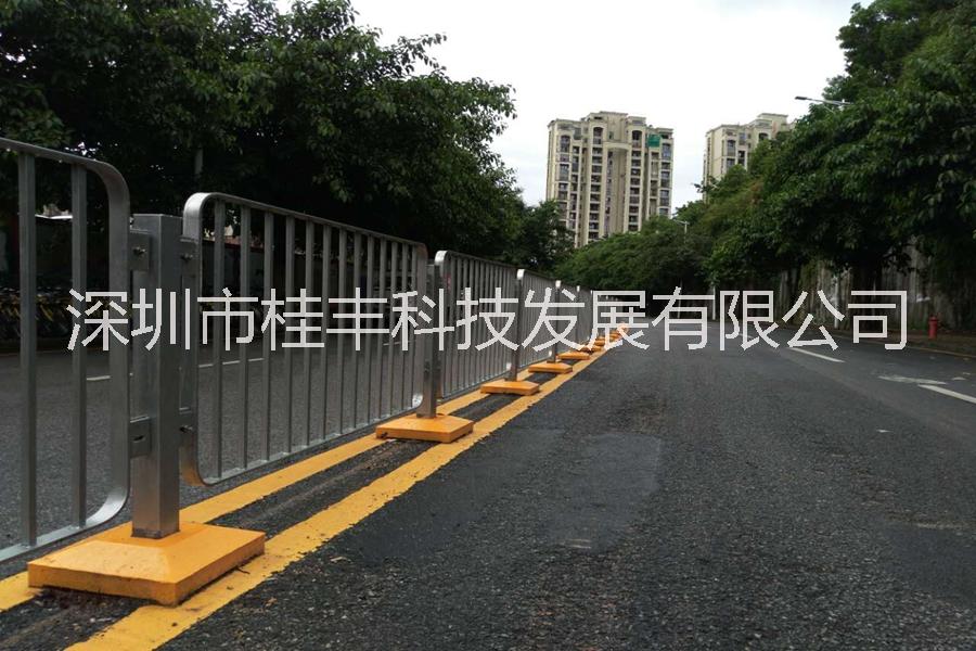 深标Ⅱ型公路护栏是不是图片