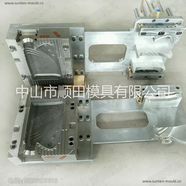 吹瓶模具吹塑模具图片