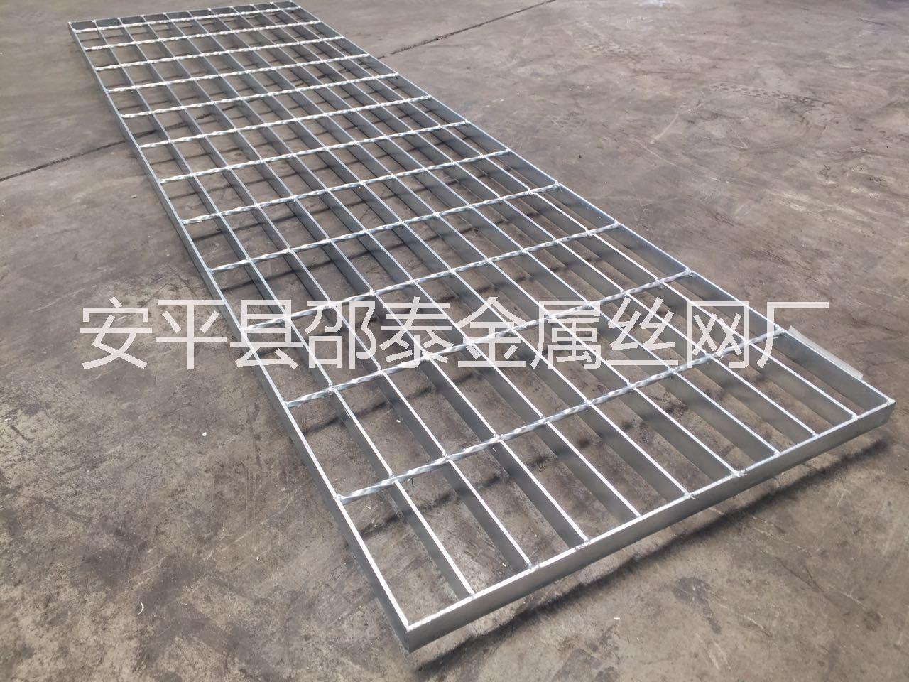 平臺鋼格板圖片