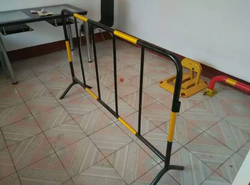 市政道路護欄 鐵馬護欄交通施工護圖片/市政道路護欄 鐵馬護欄交通施工護樣板圖 (4)