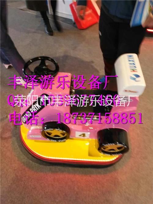 室內(nèi)室外都可以安裝的淘氣堡設(shè)備圖片